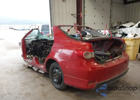 2012 Toyota Corolla S from USA, damaged, VIN 2T1BU4EE8CC883638